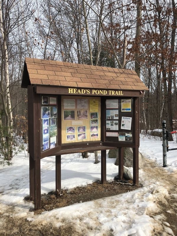 Head's Pond Trailhead near marker image. Click for full size.