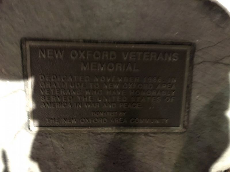 New Oxford Veterans Memorial image. Click for full size.