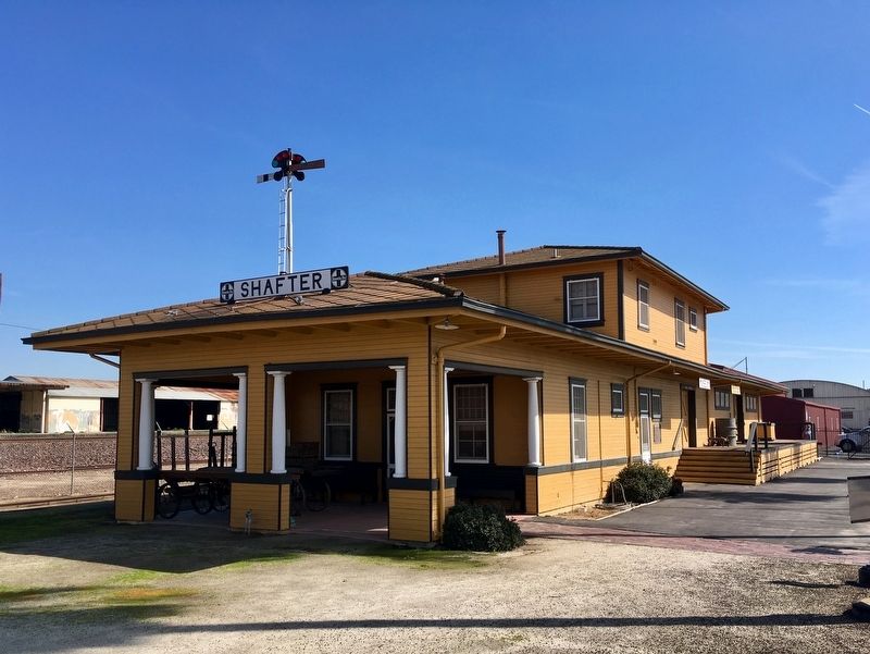 Shafter Depot image. Click for full size.