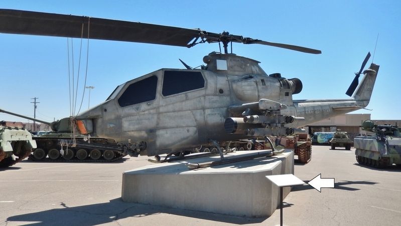 AH-1F COBRA Attack Helicopter Marker (<i>wide view</i>) image. Click for full size.