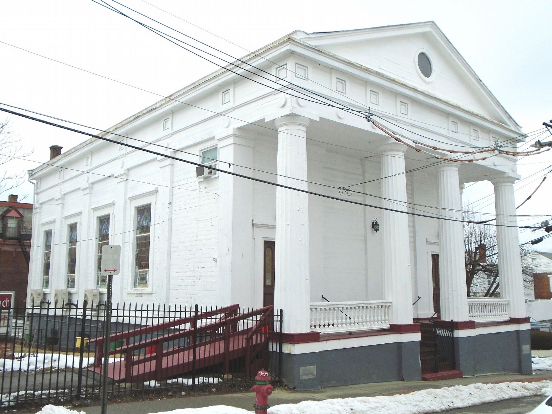 Second Baptist Church and Markers. Click for full size. Second Baptist Church and Markers image. Click for full size.