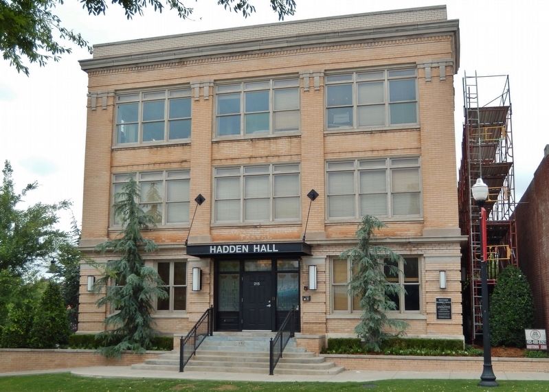 Historic Hadden Hall (<i>wide view; marker visible near corner of building at right</i>). Click for full size. Historic Hadden Hall (<i>wide view; marker visible near corner of building at right</i>) image. Click for full size.