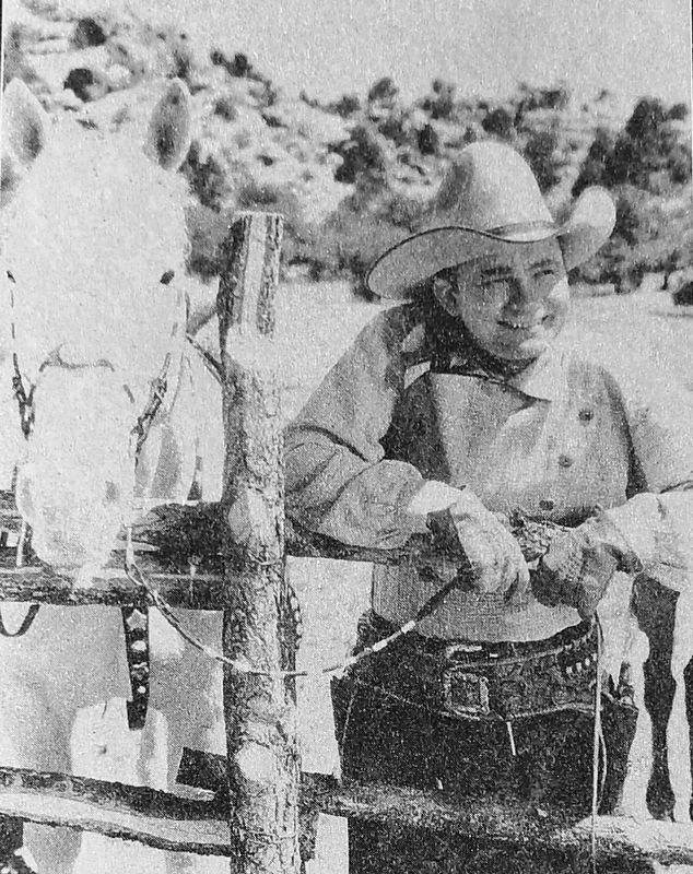 Marker detail: Tex Ritter photo image. Click for full size.