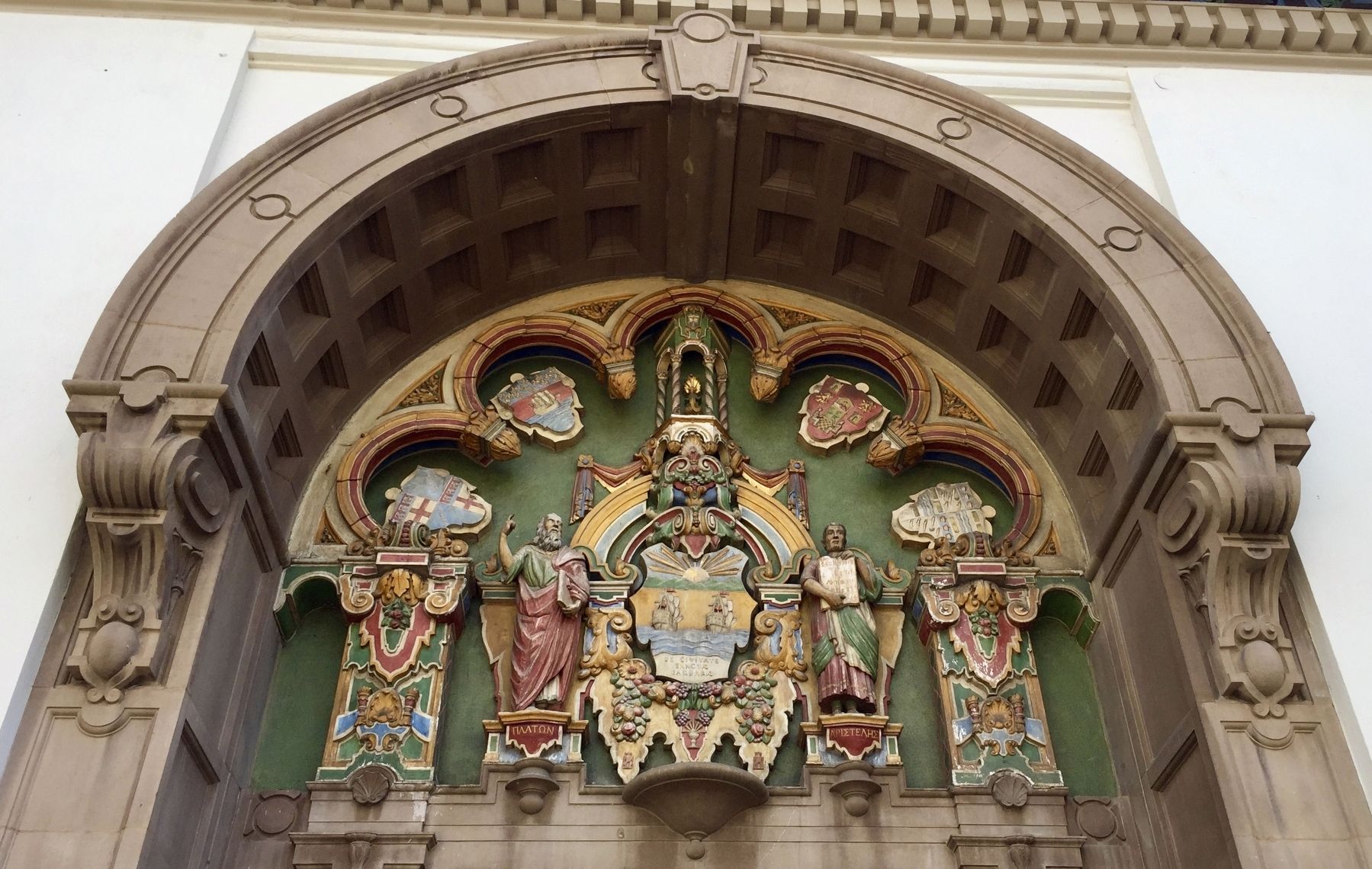 Tympanum image. Click for full size.
