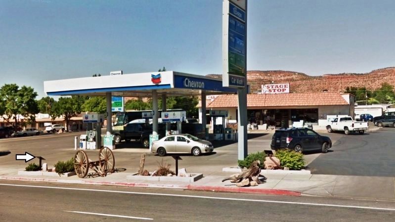 Rod Cameron Marker (<i>wide view; marker visible near service station entrance on left</i>). Click for full size. Rod Cameron Marker (<i>wide view; marker visible near service station entrance on left</i>) image. Click for full size.