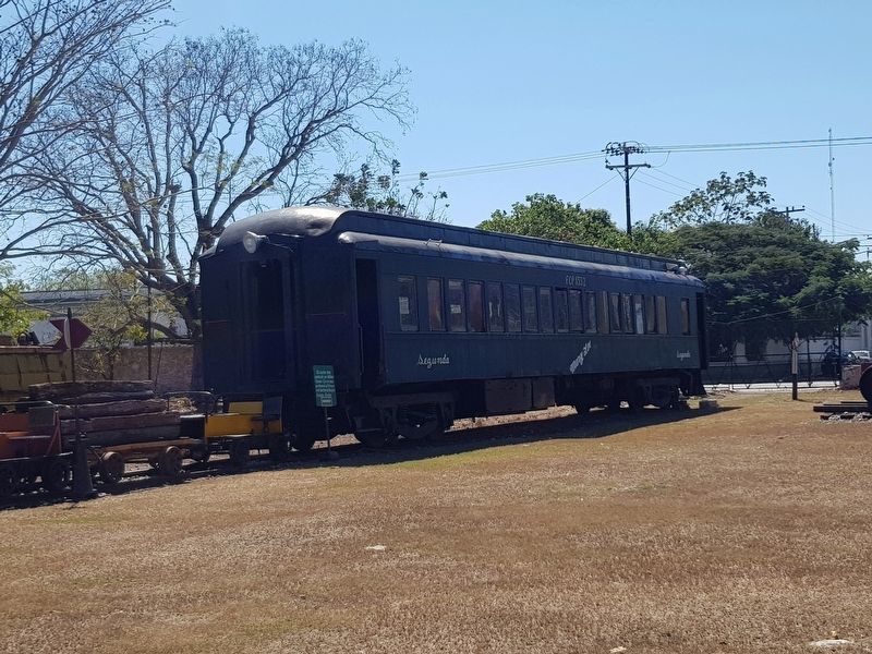 An additional view of Passenger Car 1552 and Marker. Click for full size. An additional view of Passenger Car 1552 and Marker image. Click for full size.