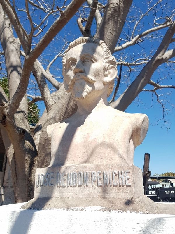 The monument's bust of Jos Rendn Peniche image. Click for full size.
