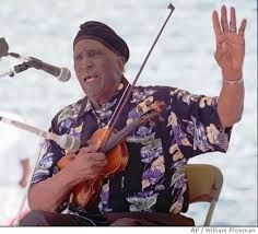 Howard "Louie Bluie" Armstrong image. Click for full size.