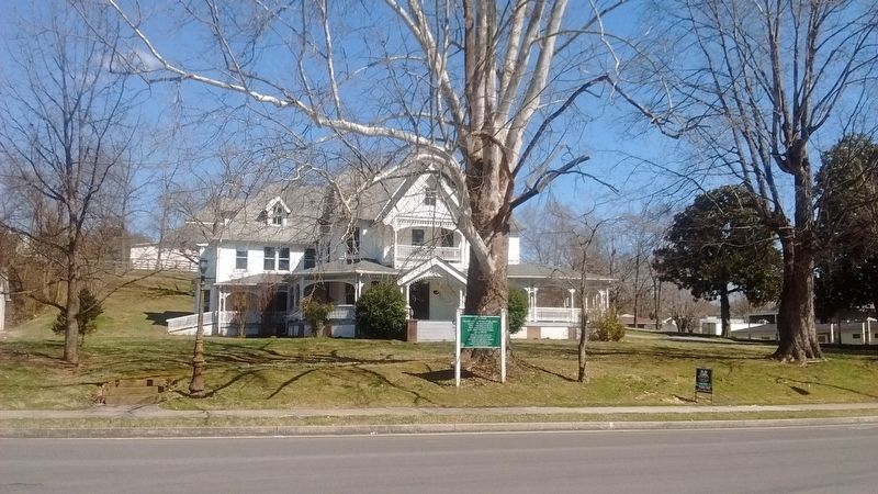 Glen Oaks Marker. Click for full size. Glen Oaks Marker image. Click for full size.