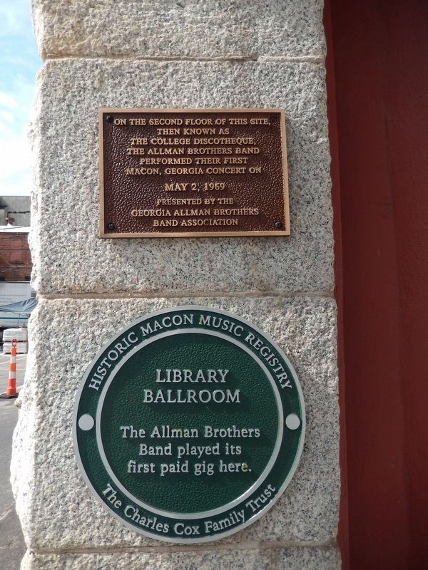 Library Ballroom / College Discotheque Marker (<i>tall view; showing related marker below</i>) image. Click for full size.