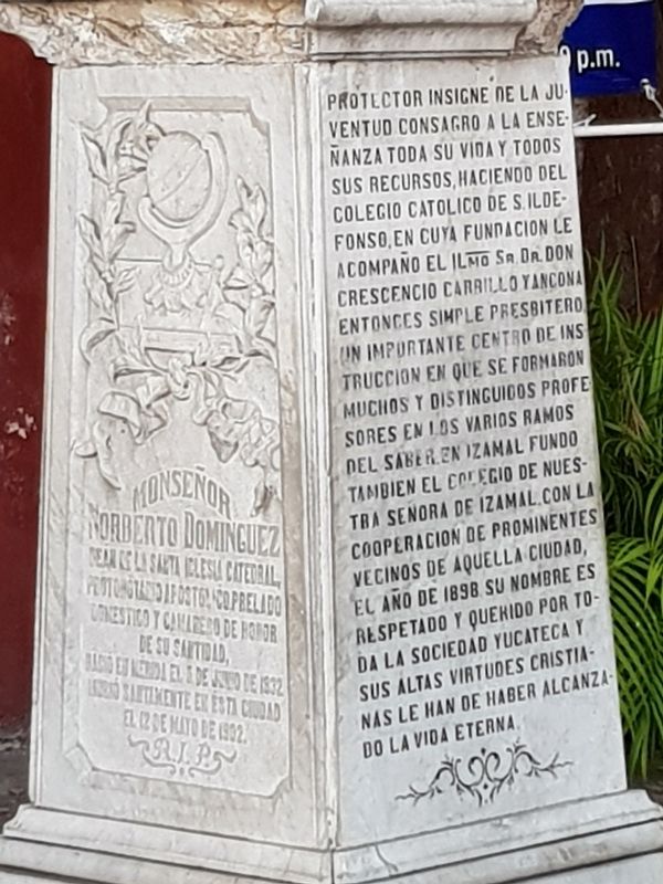 Monsignor Norberto Dom�nguez Marker image. Click for full size.