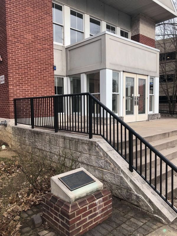 The marker is in front of Munroe Hall image. Click for full size.