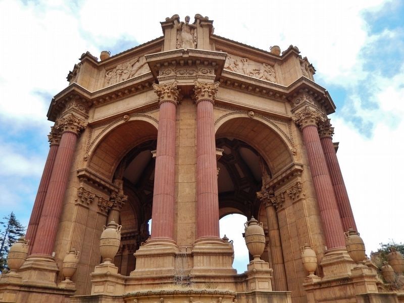 The Palace of Fine Arts Rotunda (<i>view from near marker</i>) image. Click for full size.