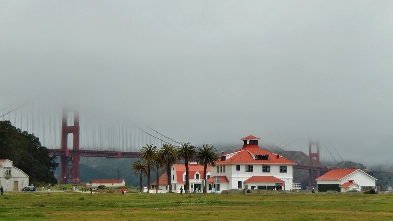 NOAA Greater Farallones National Marine Sanctuary & Golden Gate Bridge (<i>view from marker</i>) image. Click for full size.