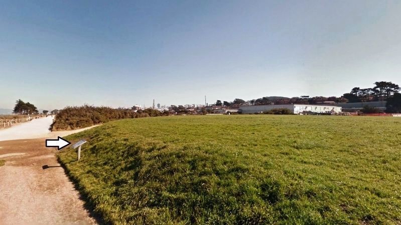 The Last Word in Airfields Marker (<i>wide view looking east along the Crissy Field walkway</i>) image. Click for full size.