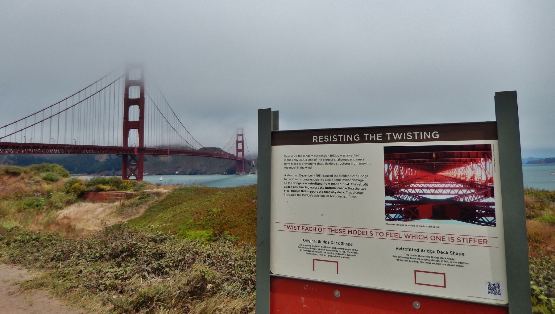 Resisting the Twisting Marker (<i>wide view; Golden Gate Bridge in background</i>) image. Click for full size.