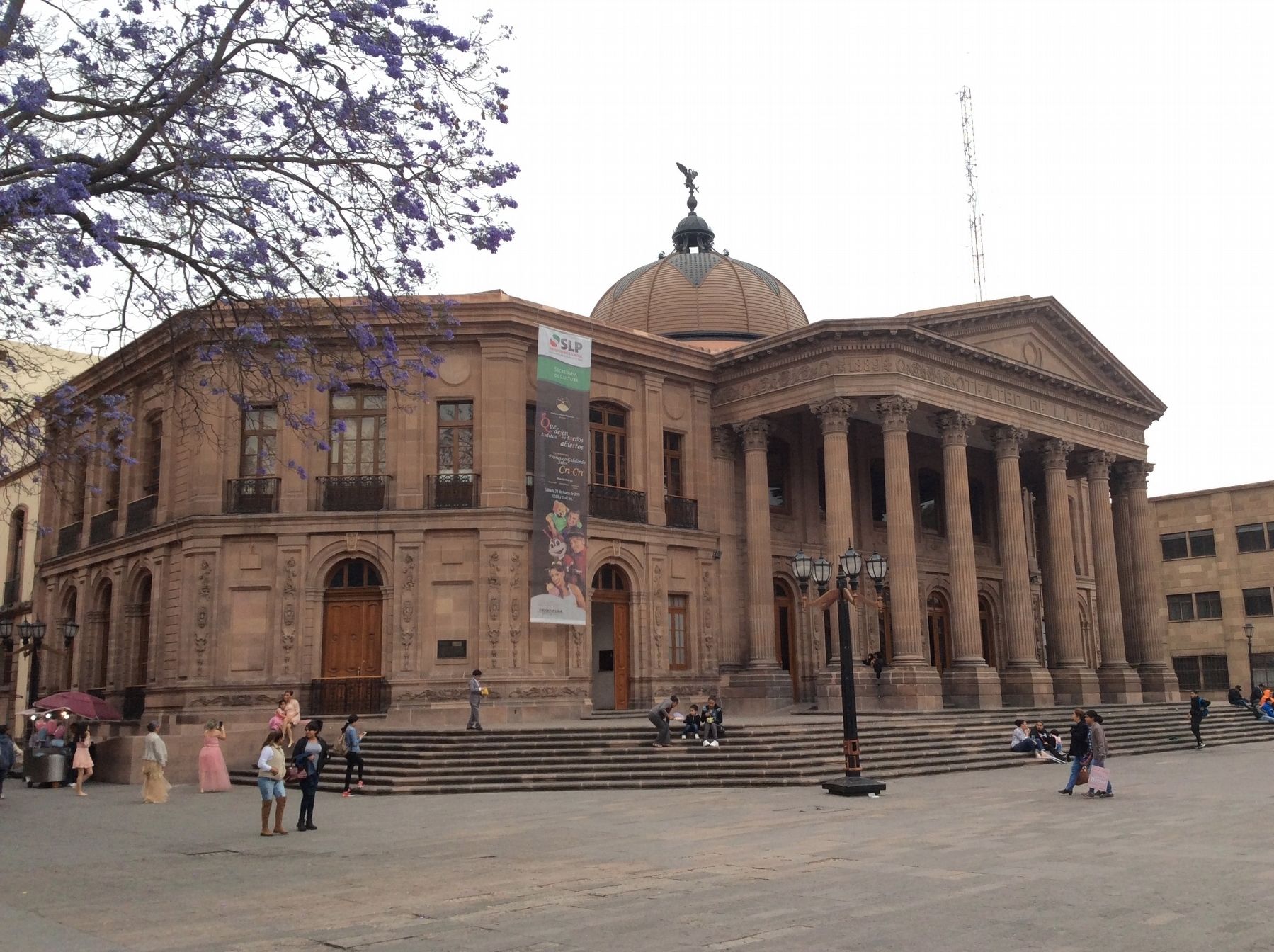 Teatro de la Paz and Marker image. Click for full size.