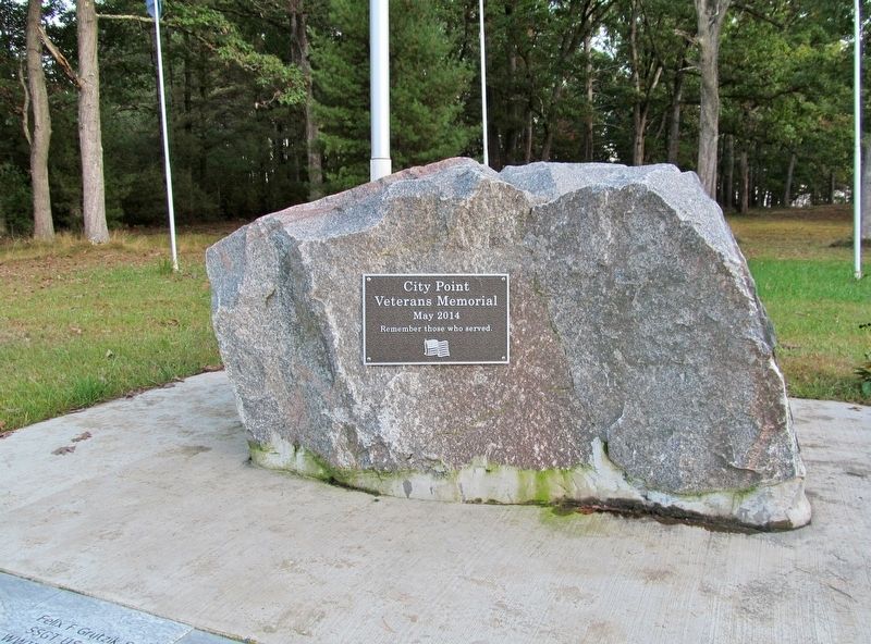 City Point Veterans Memorial image. Click for full size.