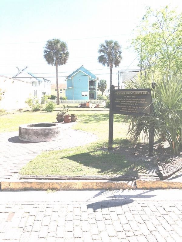 Cofradia Site Coquina Well Marker image. Click for full size.