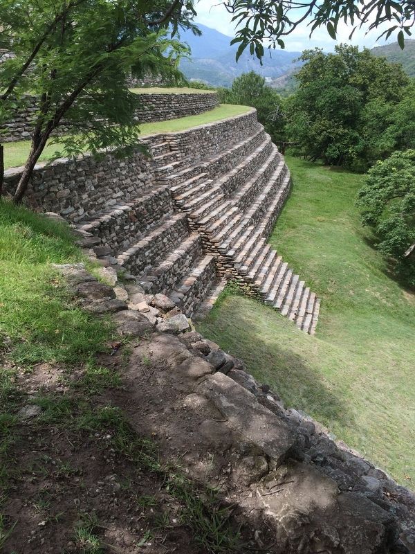 A view of some of the stepped walls, mentioned in the marker text image. Click for full size.