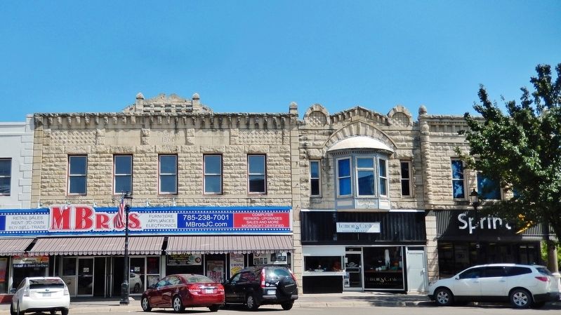 Caspar Building (<i>view from near marker</i>). Click for full size. Caspar Building (<i>view from near marker</i>) image. Click for full size.