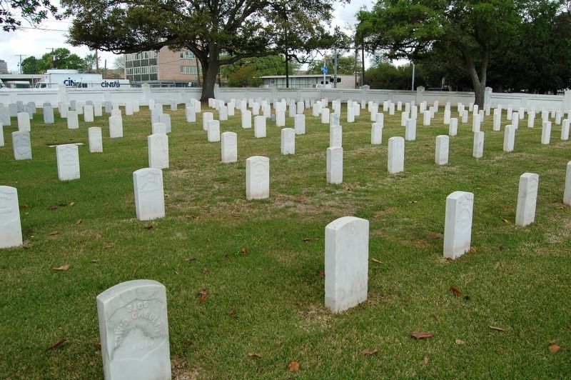 Baton Rouge National Cemetery Marker image. Click for full size.
