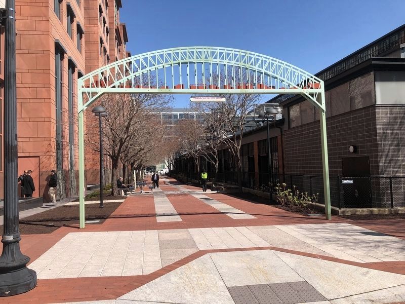 Arch Bridge Display. Click for full size. Arch Bridge Display image. Click for full size.