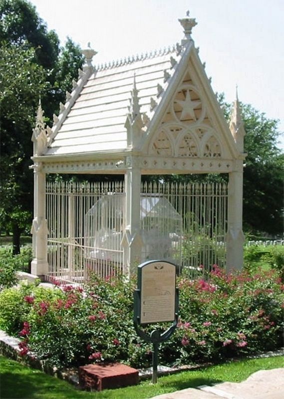 Albert Sydney Johnston Marker and Gravesite in Texas State Cemetery, Austin, Texas image. Click for full size.