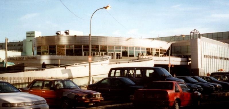 Staten Island Ferry Terminal, 1999. Click for full size. Staten Island Ferry Terminal, 1999 image. Click for full size.
