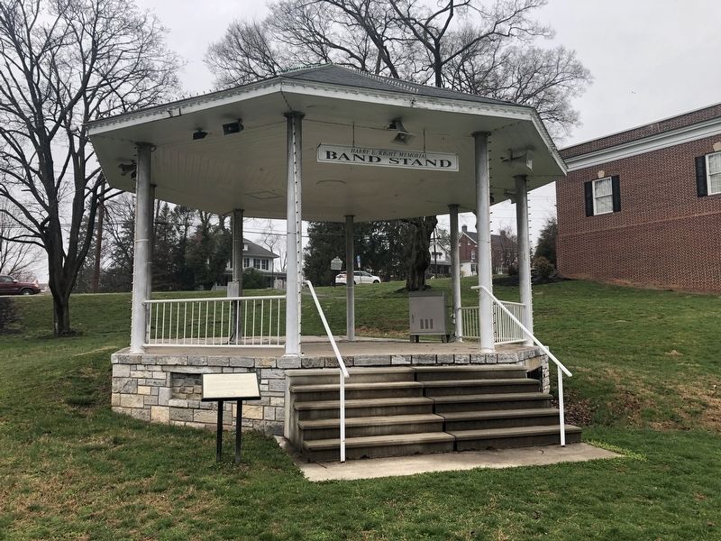 Band Stand Marker. Click for full size. Band Stand Marker image. Click for full size.