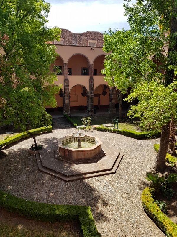 A view of the interior courtyard of the Ignacio Ramírez “El Nigromante” Cultural Center image. Click for full size.