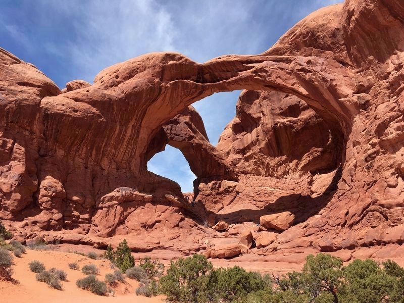 Double Arch image. Click for full size.