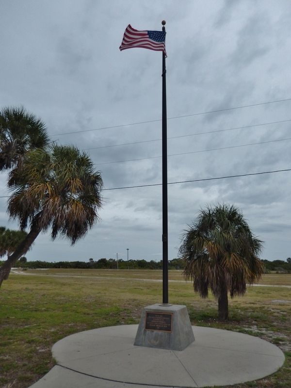 Spanish American War Memorial (<i>marker visible a base of flag pole</i>) image. Click for full size.