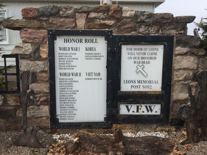 Honor Roll Marker. Click for full size. Honor Roll Marker image. Click for full size.