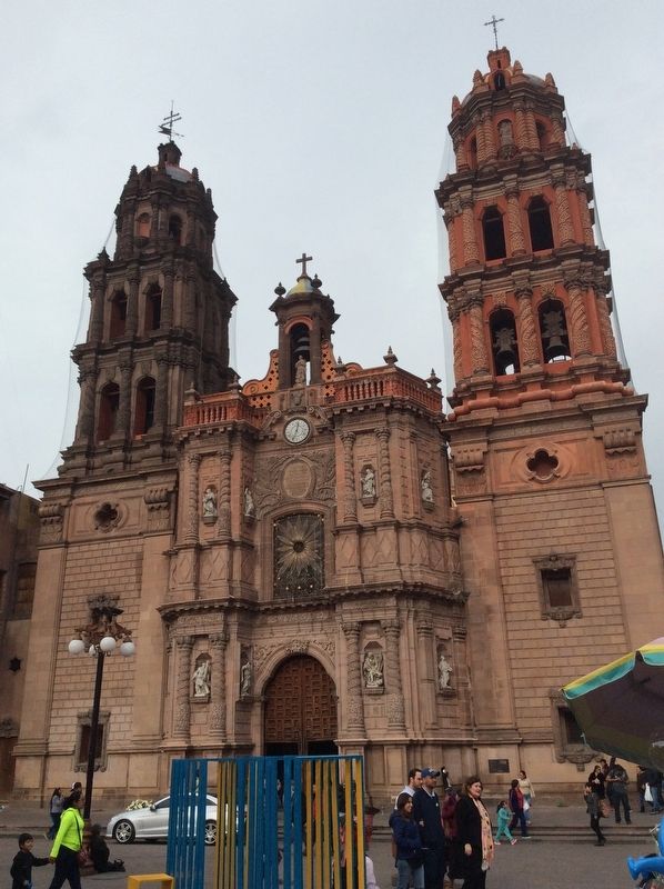 The San Luis Potos Cathedral and Marker image. Click for full size.
