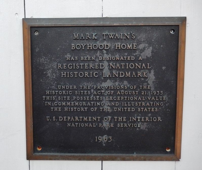 Mark Twain's Boyhood Home Marker image. Click for full size.