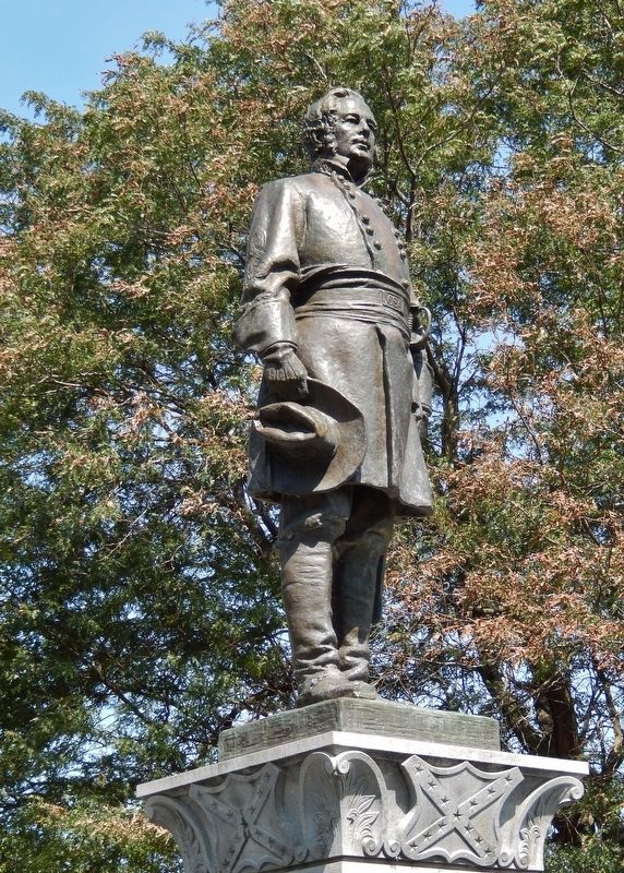 General Sterling Price Statue image. Click for full size.