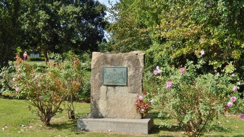 Lewis and Clark Marker (<i>wide view</i>). Click for full size. Lewis and Clark Marker (<i>wide view</i>) image. Click for full size.