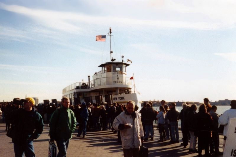 The Statue of Liberty ferry image. Click for full size.