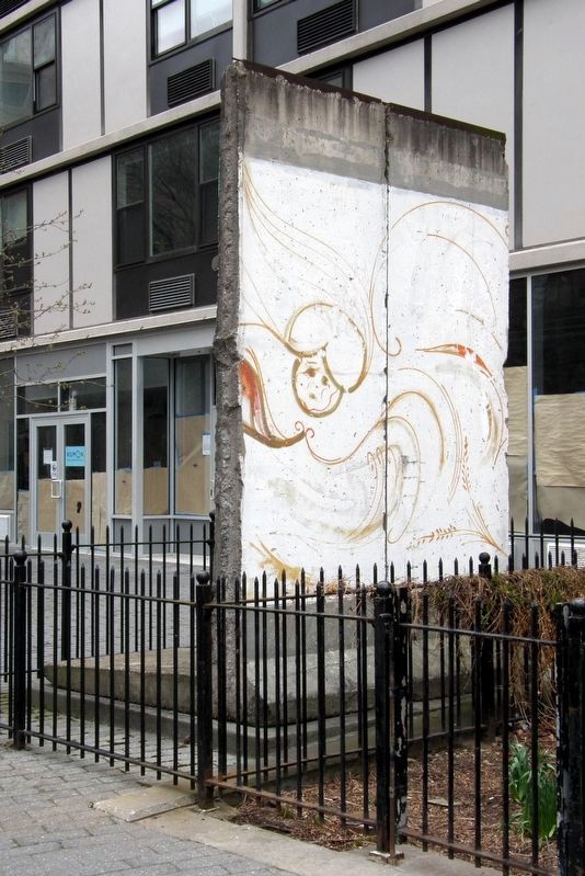 Berlin Wall segment. Click for full size. Berlin Wall segment image. Click for full size.