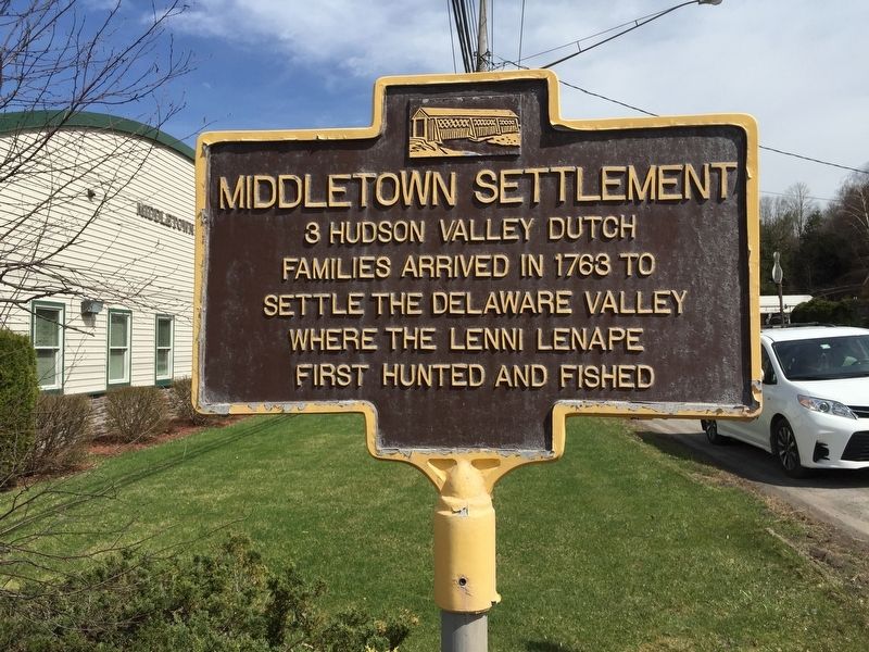 Middletown Settlement Marker. Click for full size. Middletown Settlement Marker image. Click for full size.