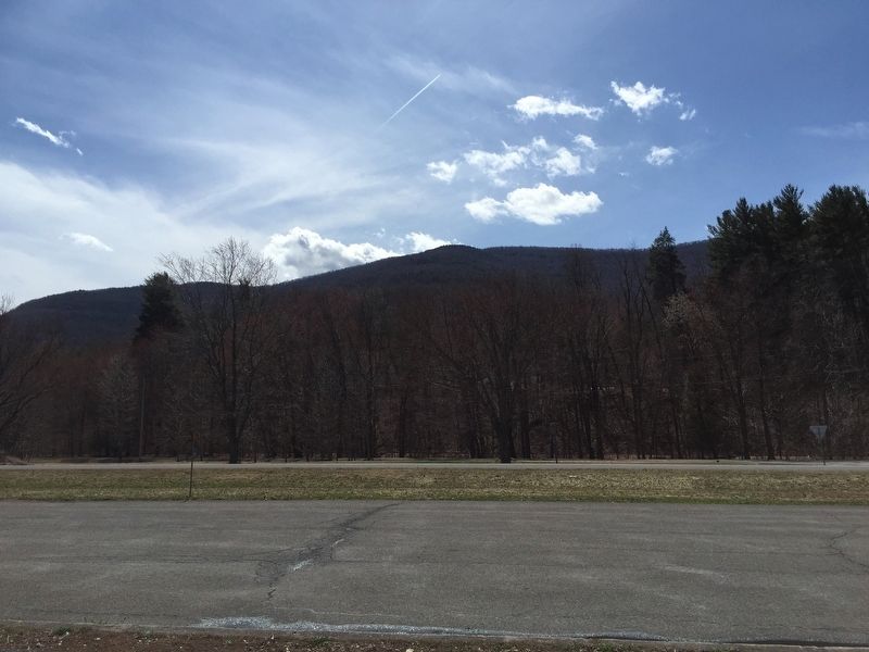 Catskill Mountains near Shadaken image. Click for full size.