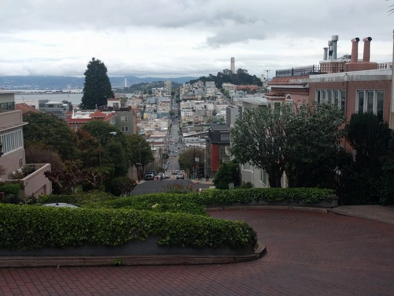 Lombard Street Marker image. Click for full size.