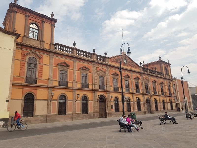 The Former Jesuit Convent and School, now the Autonomous University of San Luis Potosí. image. Click for full size.