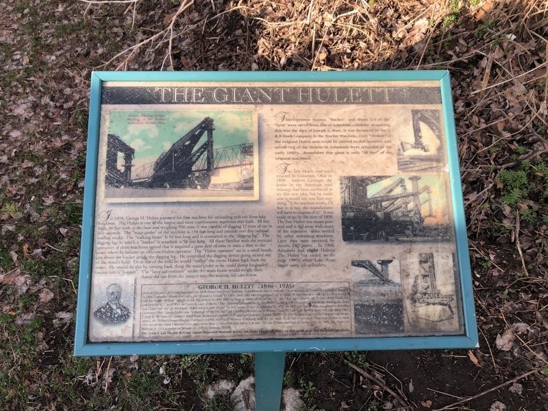 The Giant Hulett Marker. Click for full size. The Giant Hulett Marker image. Click for full size.