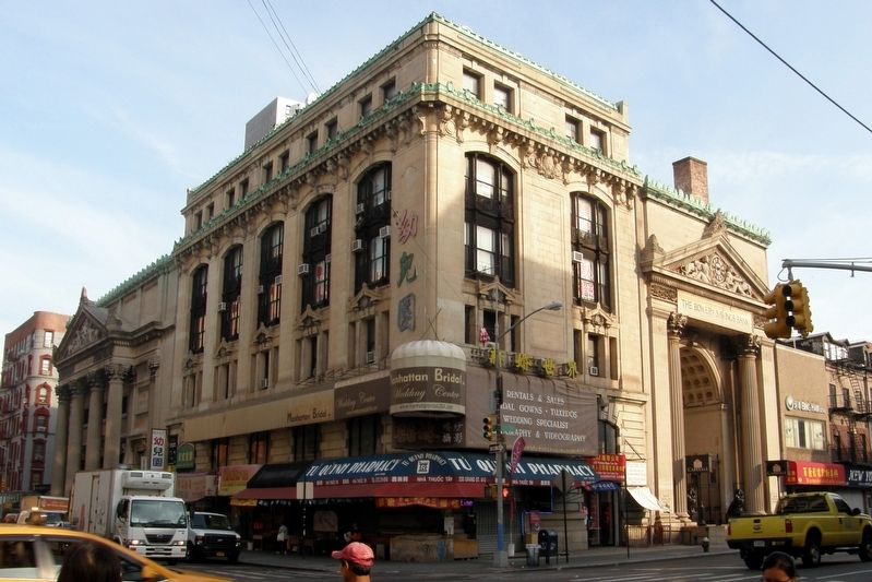 From Beaux Arts Bank To Bananas Marker site. Click for full size. From Beaux Arts Bank To Bananas Marker site image. Click for full size.