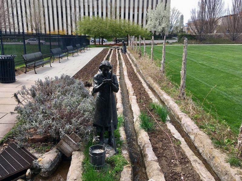 Pioneer Gardeners Exhibit image. Click for full size.