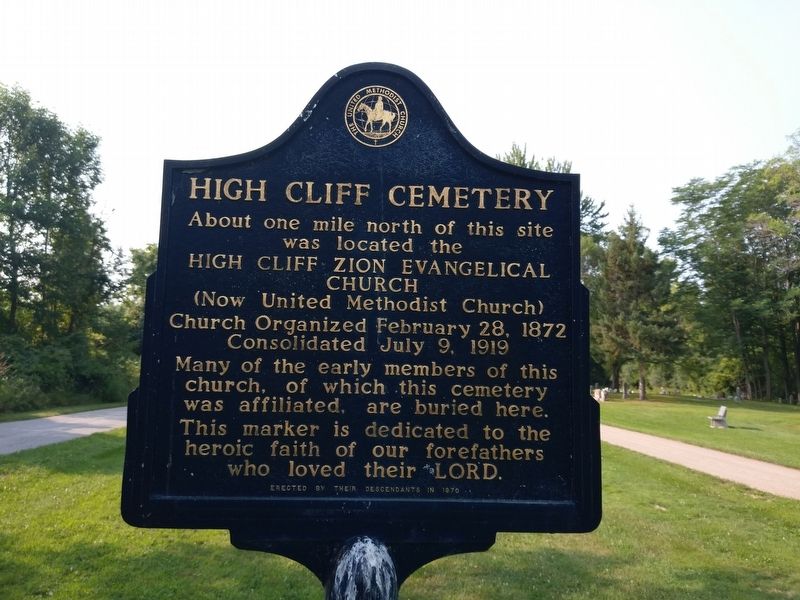 High Cliff Cemetery Marker image. Click for full size.