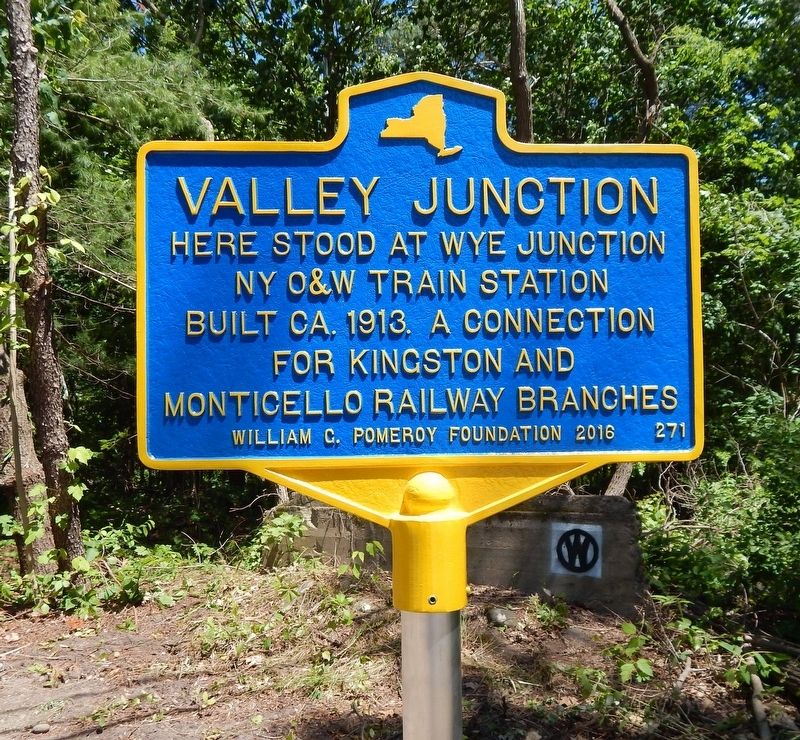Valley Junction Marker image. Click for full size.