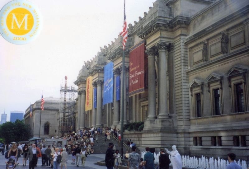 Metropolitan Museum of Art, main building and entry image. Click for full size.